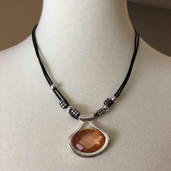 Croft & Barrow Nickel Free Necklace and Earrings. - Picture 2 of 6